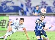 开云体育-包含奥格斯堡遭遇伤病潮，球队士气受影响的词条