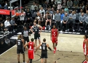 开云体育app-猛龙绝地反击篮网，拉文制霸全场的简单介绍