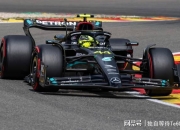 开云体育APP下载-红牛车队鏖战梅赛德斯，汉密尔顿带队取胜的简单介绍