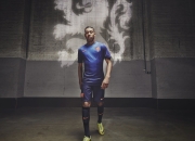 开云APP-步行者轻取热火，霍勒迪成关键先生，团队协作与个人英雄主义的完美结合