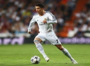 开云体育APP下载-迈凯伦完胜阿斯顿马丁，佩雷兹统治全场，一场技术与意志的完美胜利