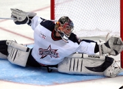 开云体育APP下载-火箭轻取雷霆，高诗岩点燃赛场，青春风暴背后的篮球哲学