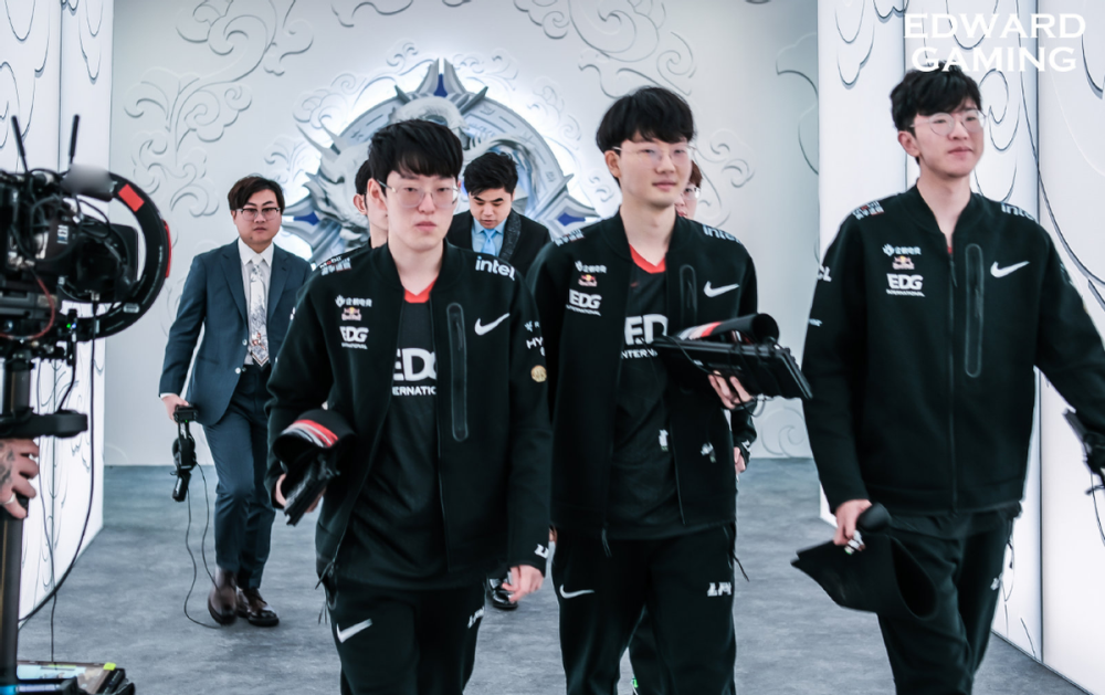 关于DK碾压DFM,Meiko2爆发神勇的信息 关于DK碾压DFM,Meiko2爆发神勇的信息