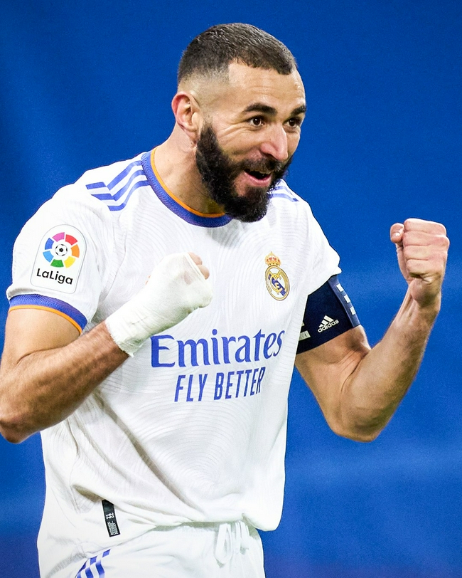 摩洛哥逆转丹麦,本泽马送出助攻 摩洛哥逆转丹麦,本泽马送出助攻