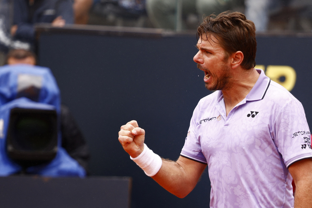 包含英国网球队横扫法国网球队,瓦林卡绝境逆转的词条 包含英国网球队横扫法国网球队,瓦林卡绝境逆转的词条