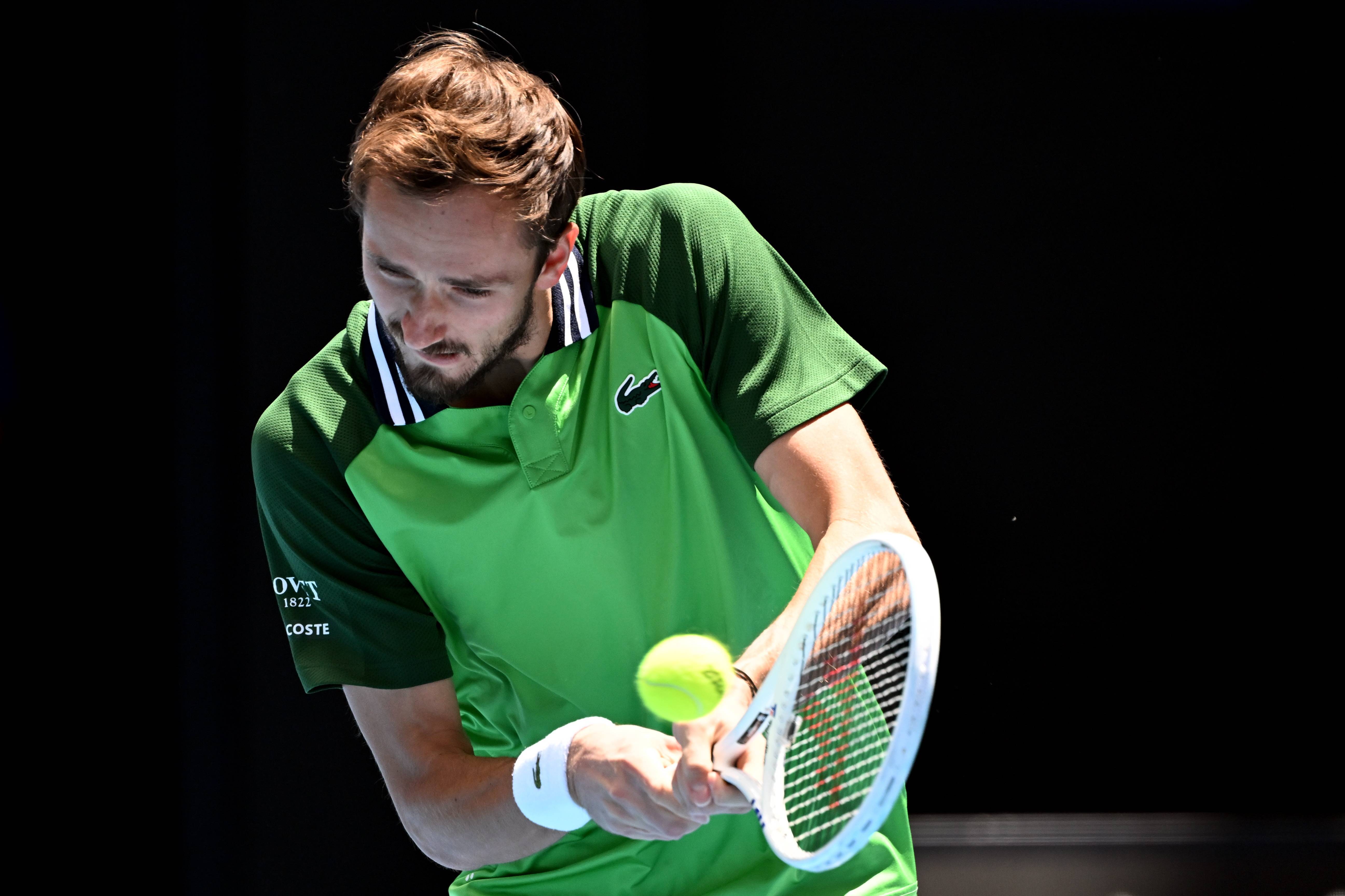 澳网轻取戴维斯杯，梅德韦杰夫刷新纪录的简单介绍