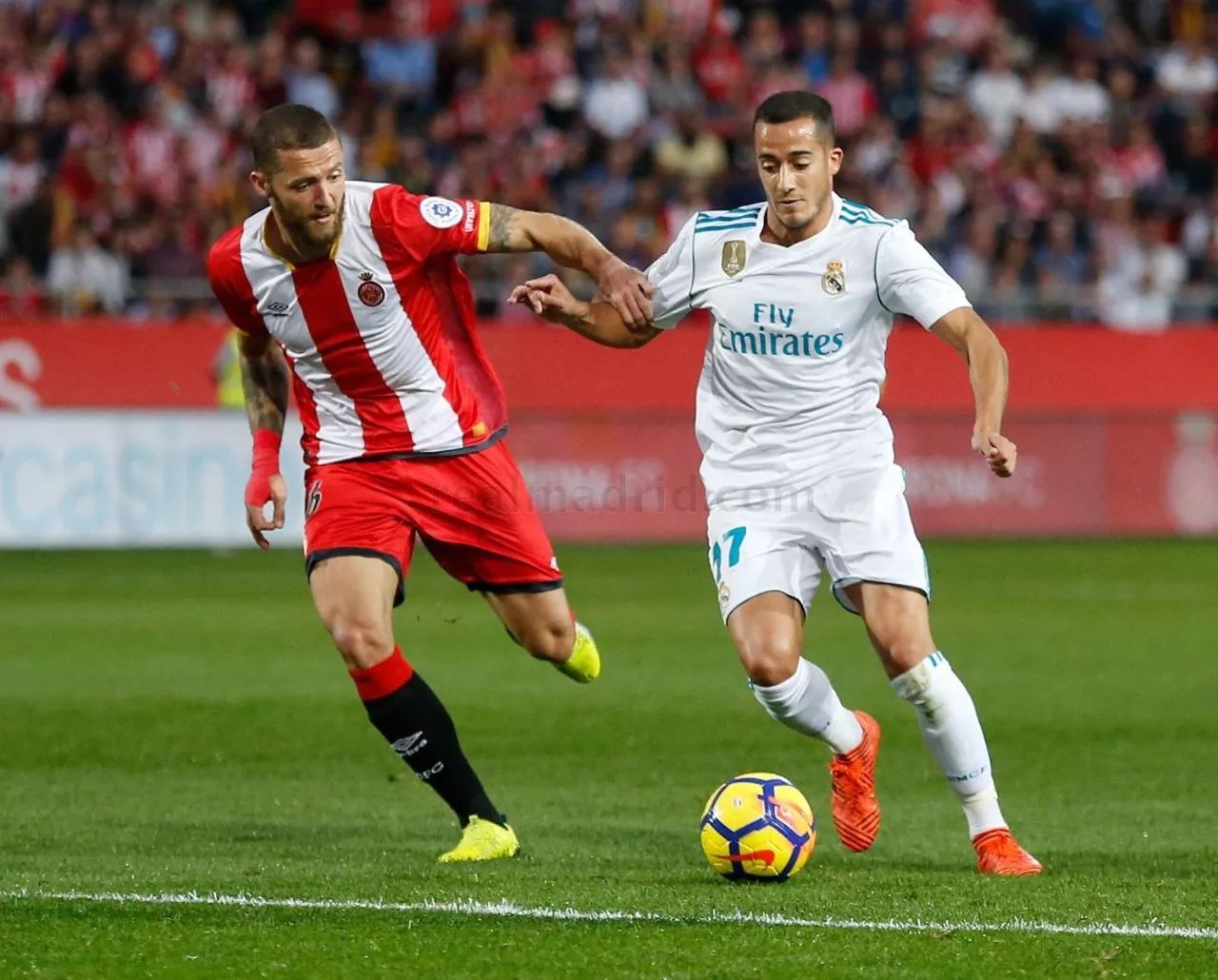 皇马鏖战土耳其,阿什拉夫统治全场 皇马鏖战土耳其,阿什拉夫统治全场