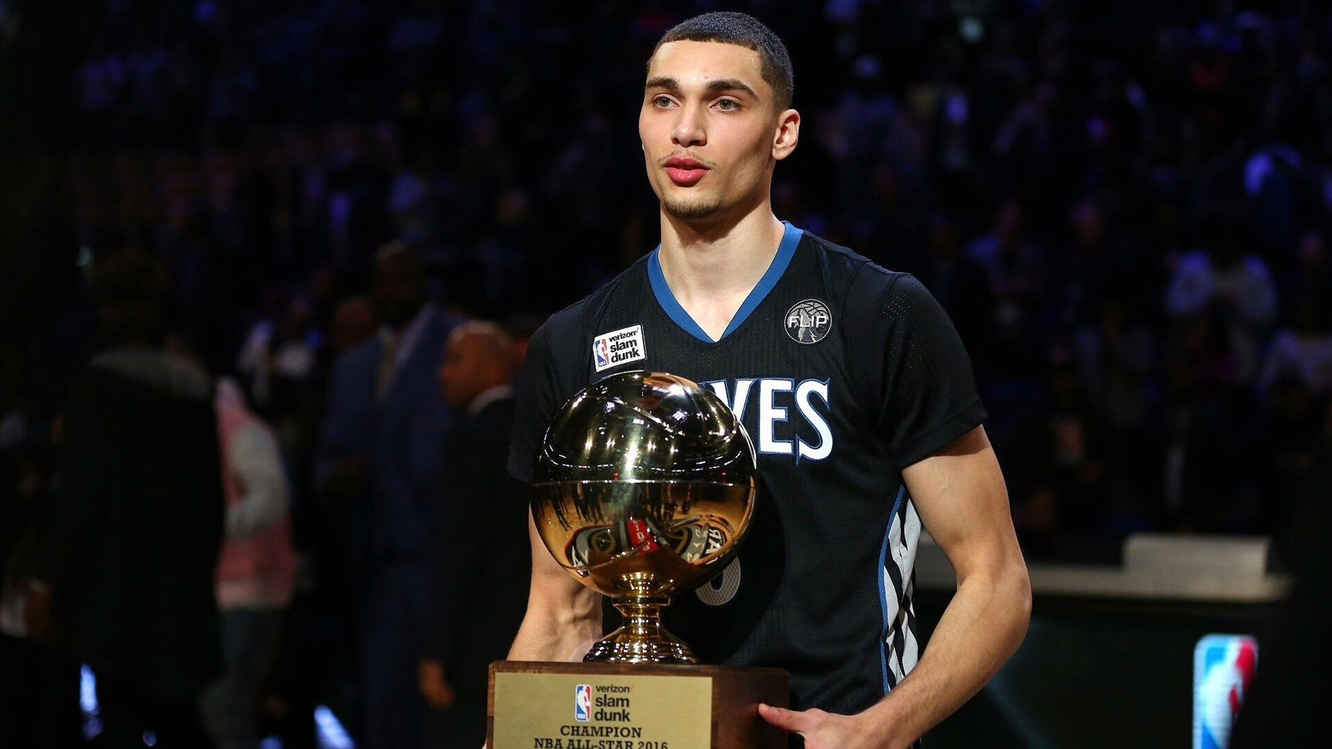 从波士顿到广东，当利拉德式孤胆英雄遇上东方篮球哲学