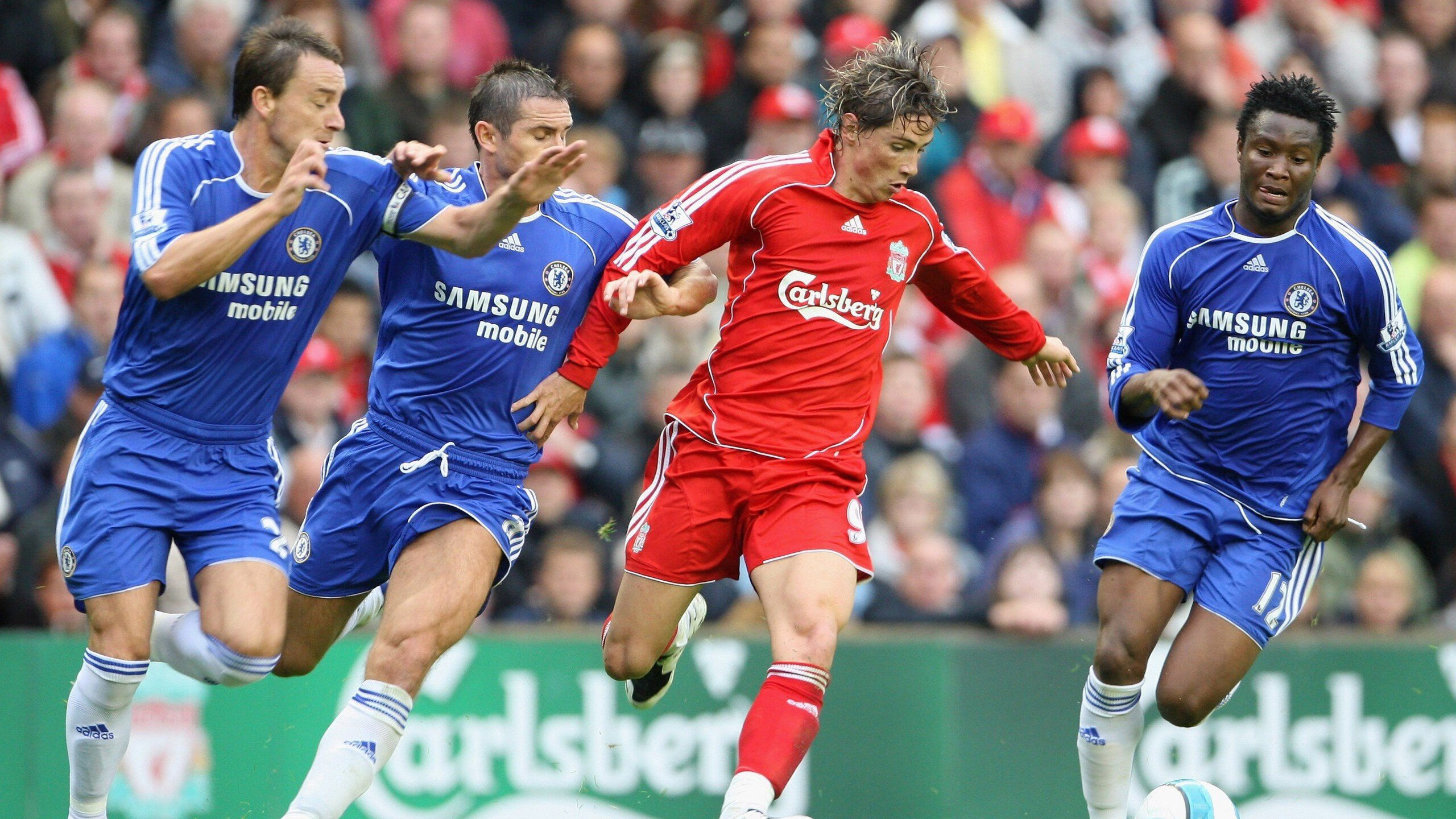 南粤雄狮鏖战密尔沃基，欧文神迹再书传奇